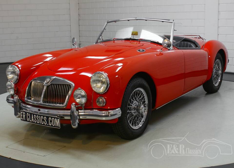 Image 4/8 of MG MGA 1600 (1962)