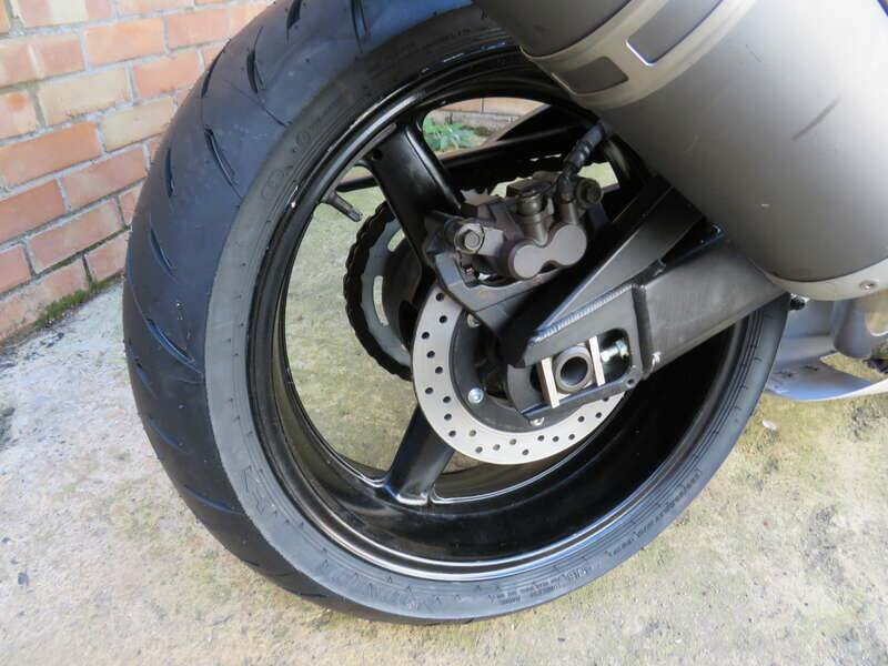 Imagen 34/40 de Yamaha DUMMY (2002)