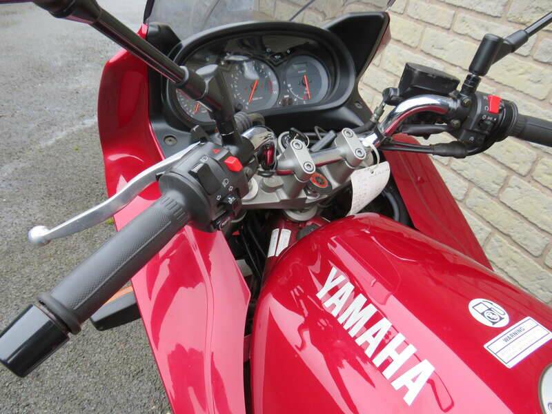 Bild 6/43 von Yamaha XJ 900S Diversion (1997)