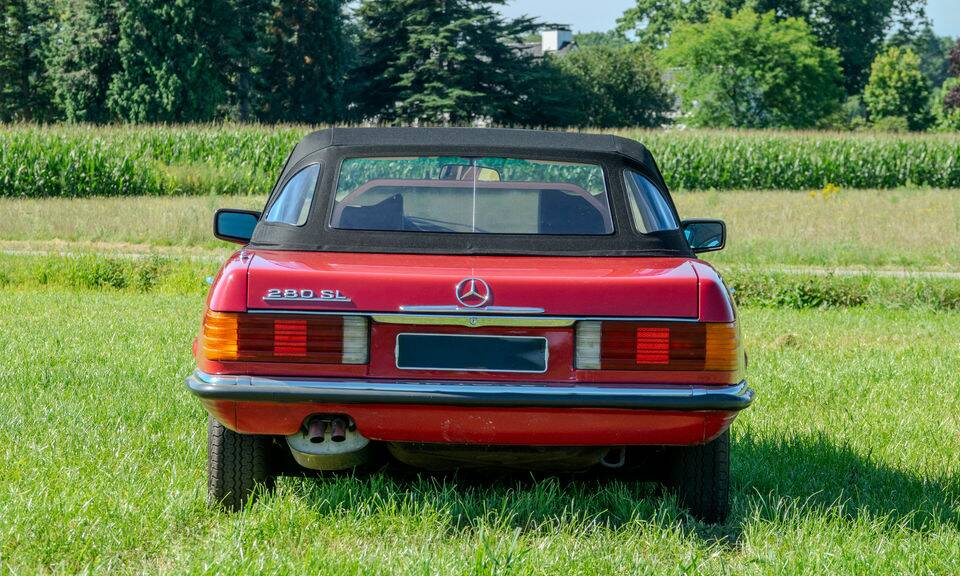 Bild 7/8 von Mercedes-Benz 280 SL (1976)