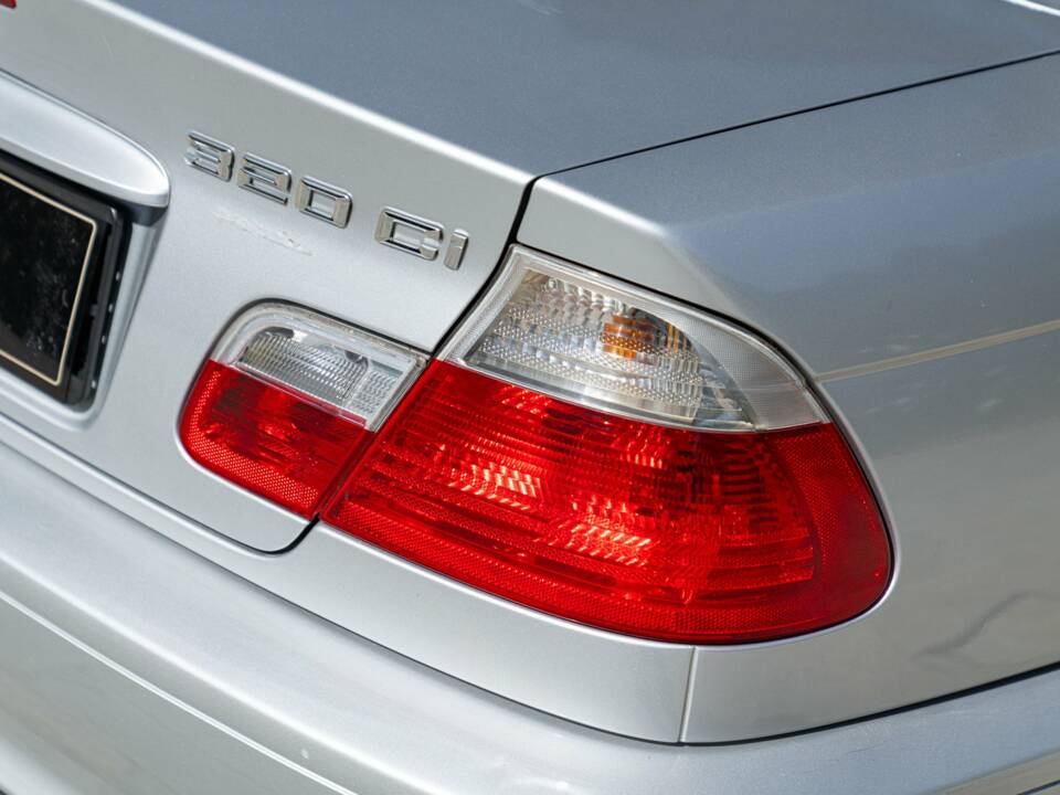 Afbeelding 22/50 van BMW 320Ci (2001)