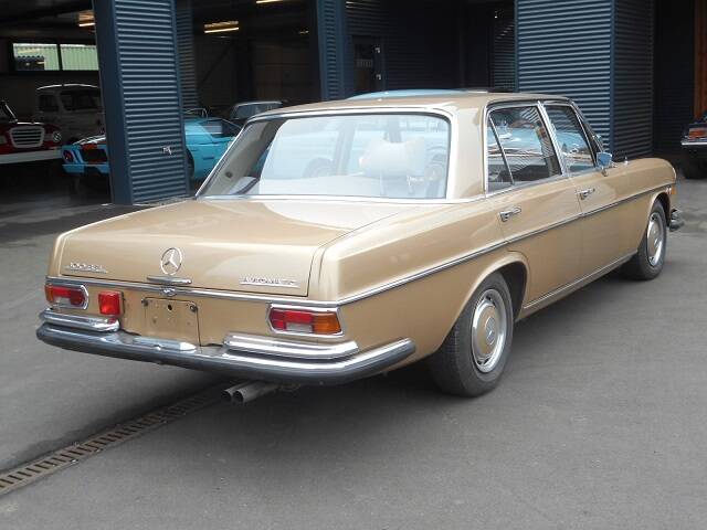 Bild 6/20 von Mercedes-Benz 300 SEL (1970)