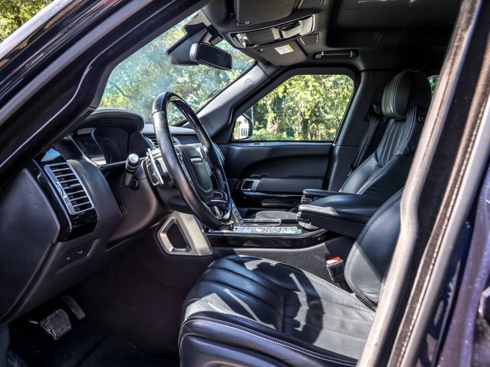 Immagine 28/30 di Land Rover Range Rover Autobiography SDV8 (2016)