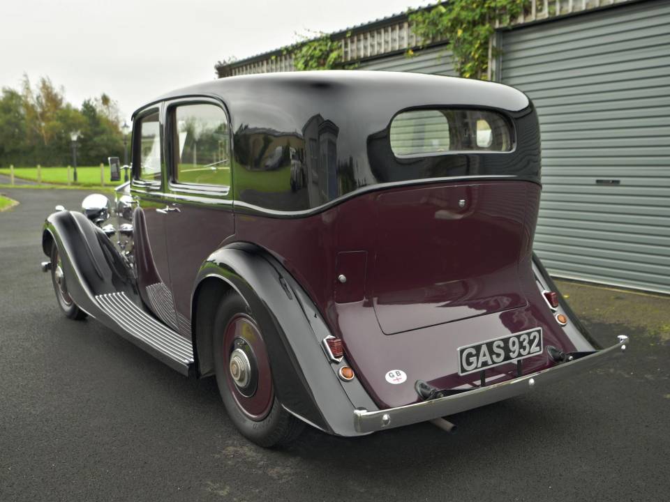 Image 14/50 of Rolls-Royce 25&#x2F;30 HP (1938)