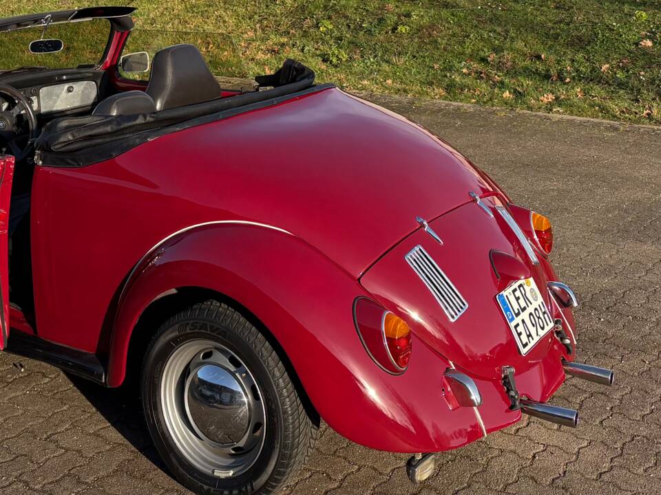 Bild 32/34 von Volkswagen Coccinelle Speedster (1971)