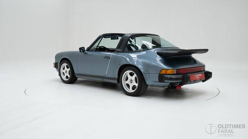 Immagine 4/15 di Porsche 911 Carrera 3.2 (1984)