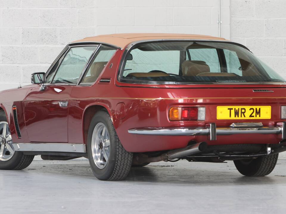 Immagine 2/10 di Jensen Interceptor MK III (1974)