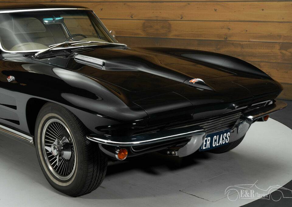 Image 3/8 de Chevrolet Corvette Sting Ray (1964)
