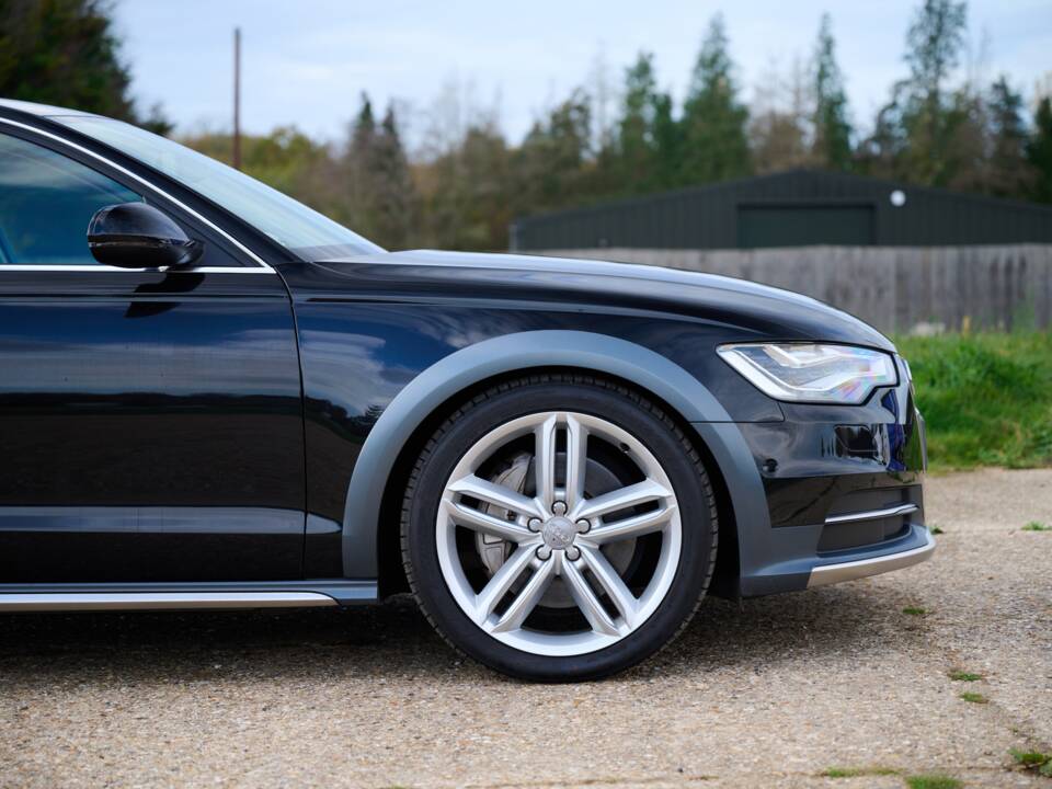 Image 19/50 of Audi A6 3.0 TFSI allroad quattro (2013)