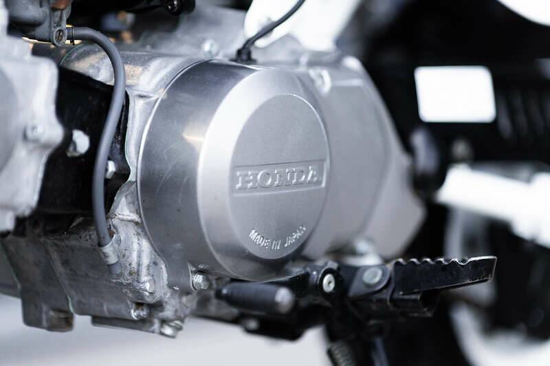 Image 38/50 of Honda Z 50 R (1998)