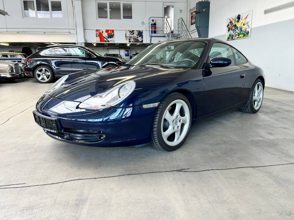 Image 8/44 de Porsche 911 Carrera (2000)