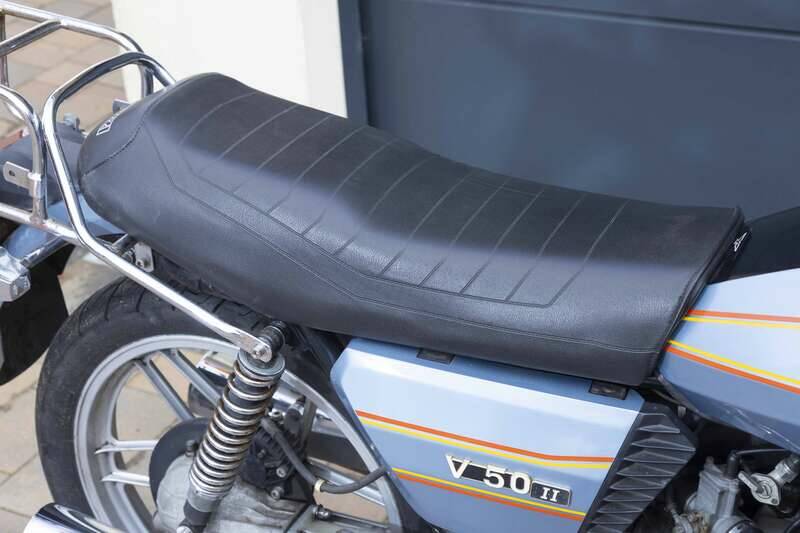 Image 9/10 of Moto Guzzi V 50 II (1980)