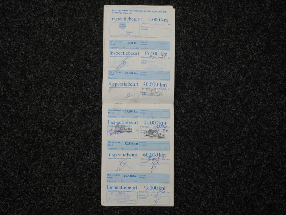 Image 36/42 of Volvo 480 Turbo (1992)