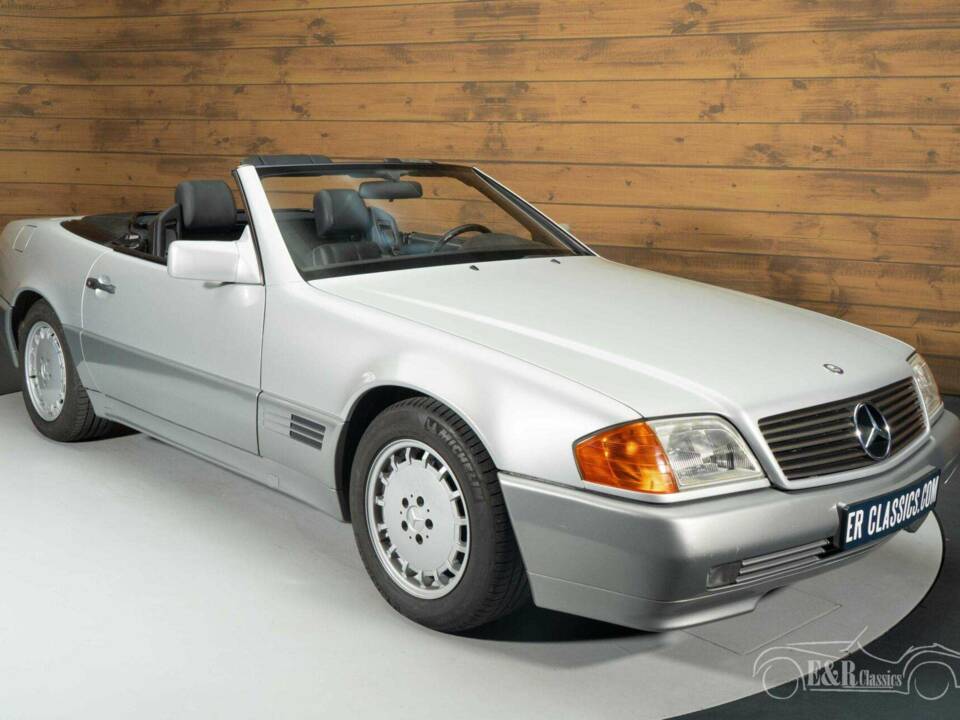 Image 3/19 de Mercedes-Benz 300 SL (1990)
