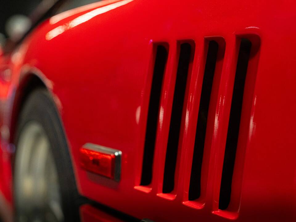 Bild 13/50 von Ferrari F 40 (1991)
