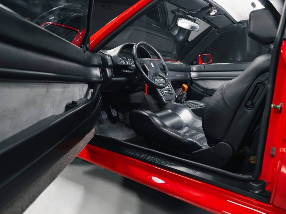 Image 28/42 of Maserati Shamal (1991)