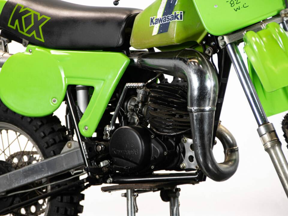 Image 20/40 de Kawasaki KX 250 (1980)