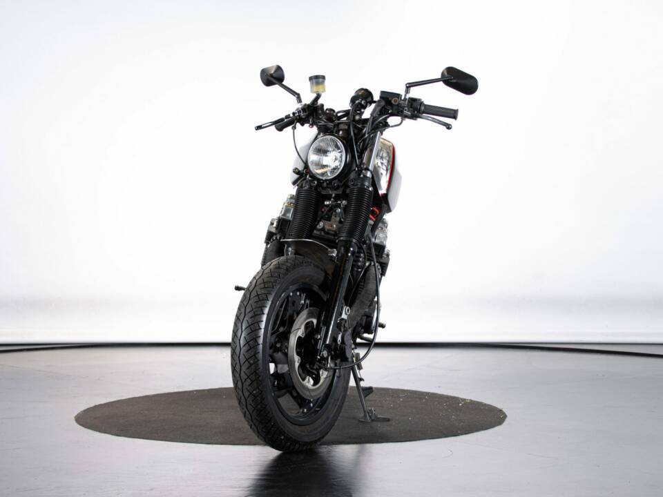 Bild 7/50 von Honda DUMMY (1987)