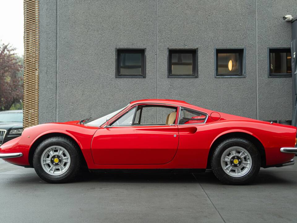 Image 4/46 of Ferrari Dino 246 GT (1971)