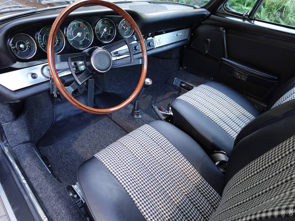 Bild 13/42 von Porsche 911 2.0 T (1968)