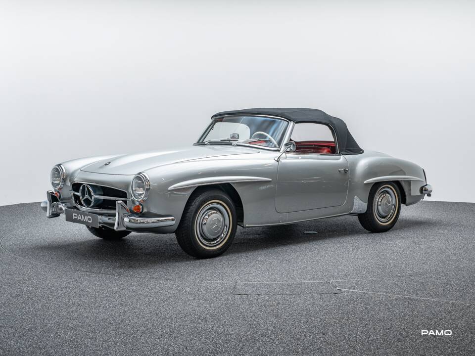 Image 3/44 of Mercedes-Benz 190 SL (1957)