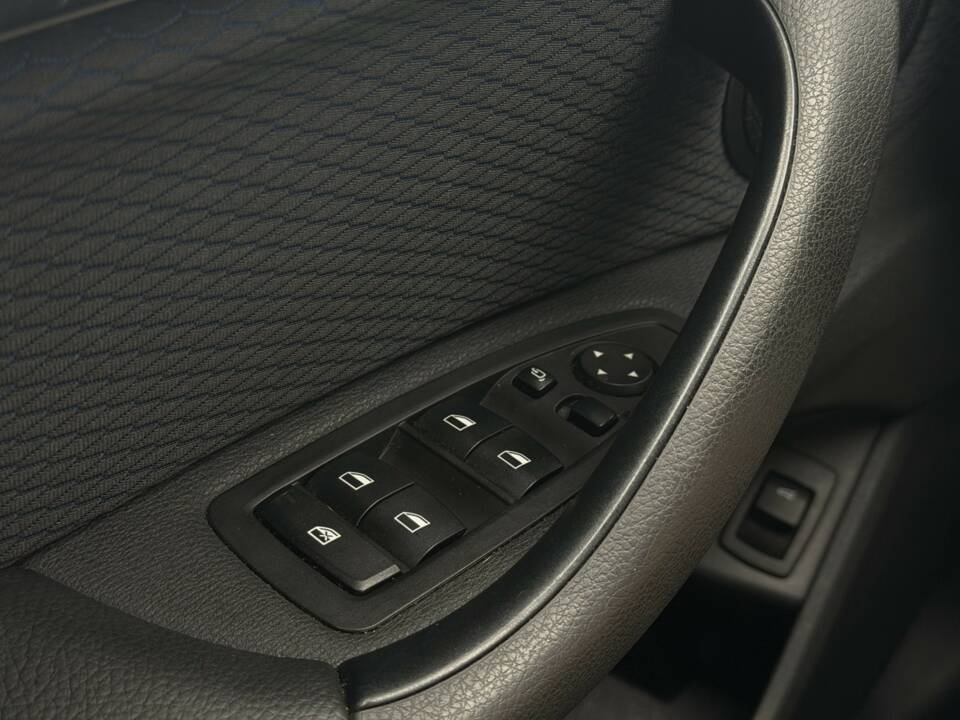 Obraz 31/39 pojazdu BMW X1 sDrive18i (2018)