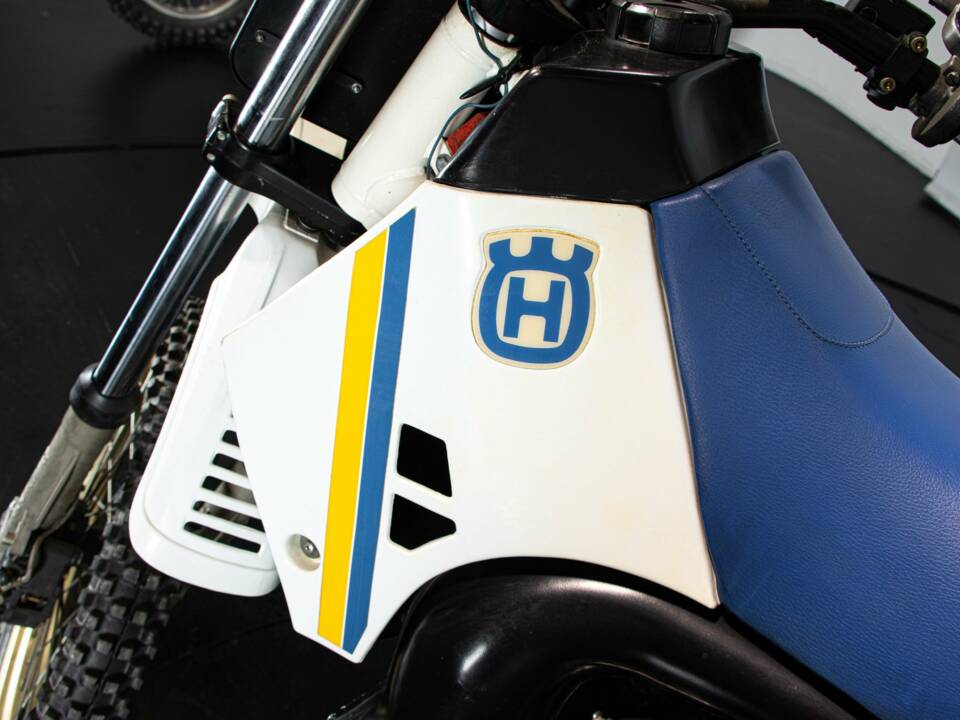 Image 48/50 of Husqvarna DUMMY (1987)