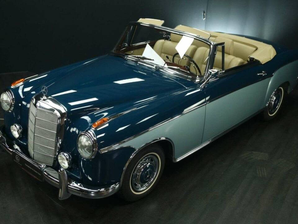 Afbeelding 31/50 van Mercedes-Benz 220 S Cabriolet (1957)