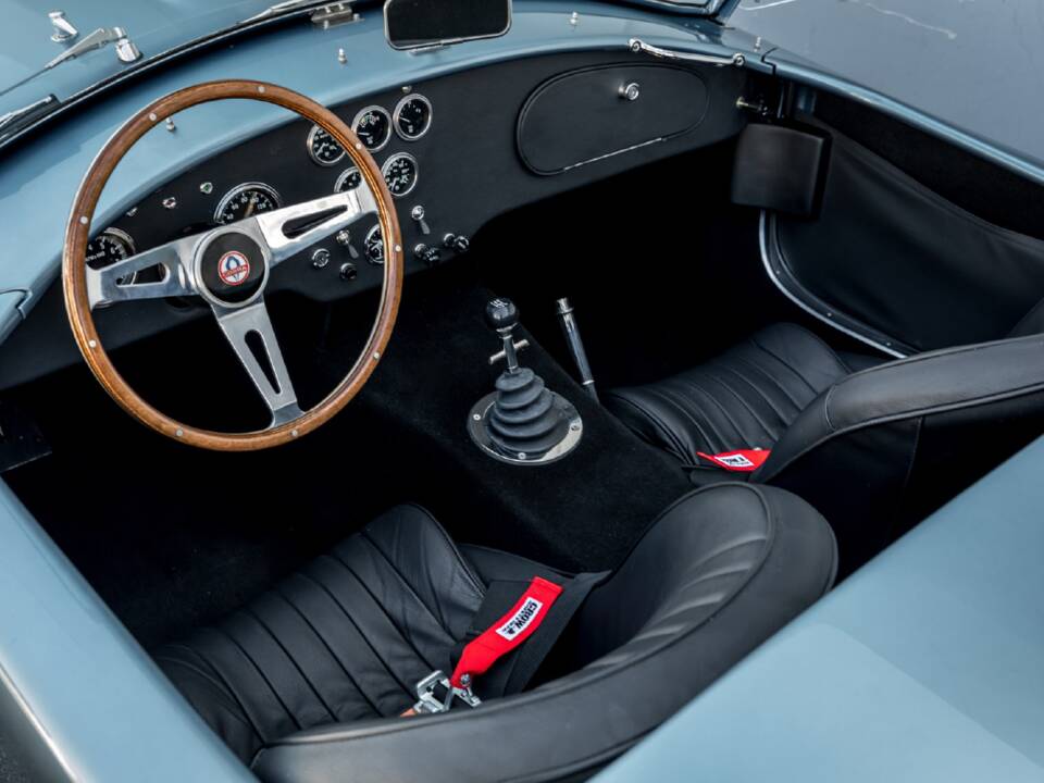 Bild 2/26 von AC Cobra 289 (1963)