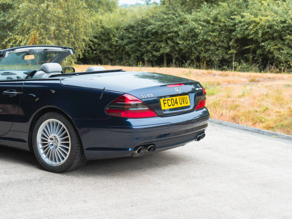 Bild 27/50 von Mercedes-Benz SL 55 AMG (2004)