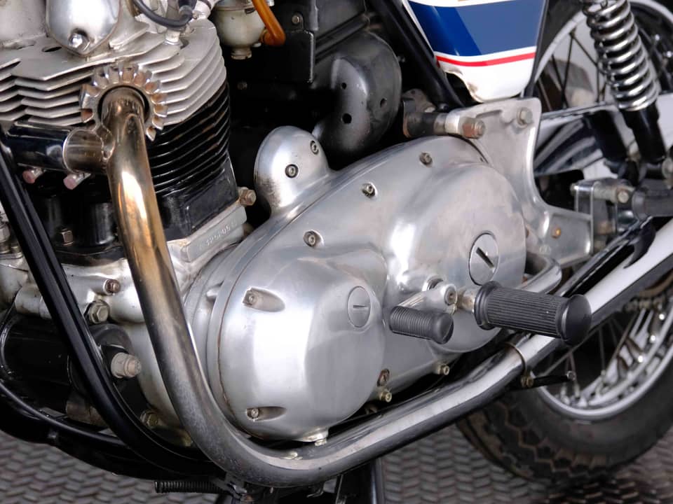 Image 38/83 of Norton 850 MKIII Roadster (1975)
