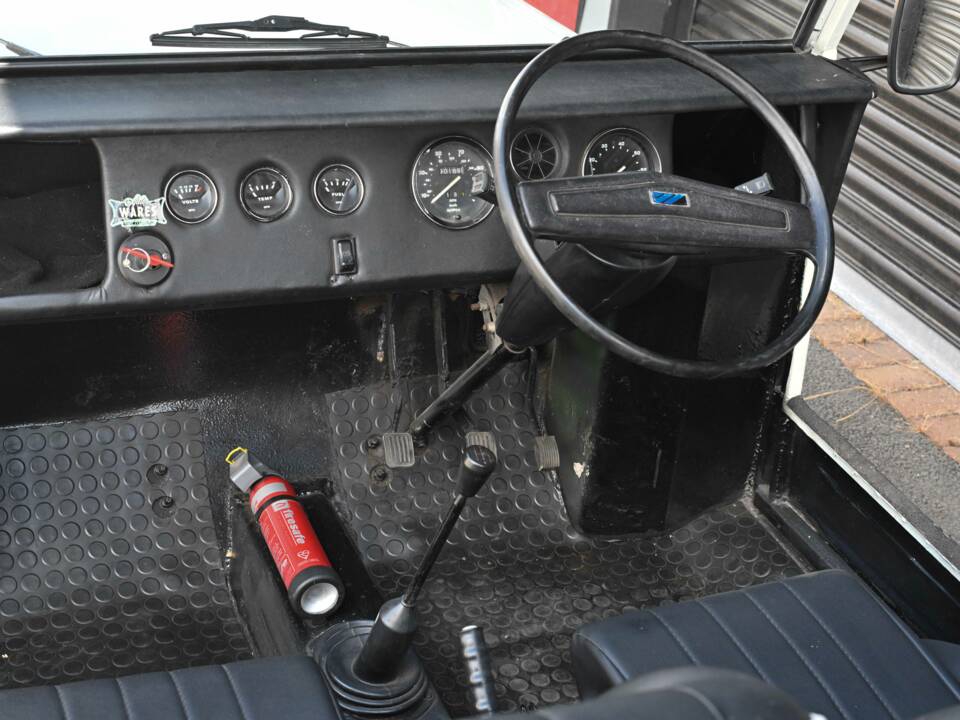 Immagine 25/50 di Mini Moke (1973)