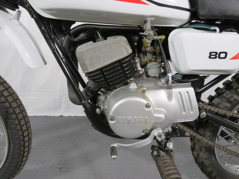 Immagine 4/36 di Yamaha RD 80 MX (1980)