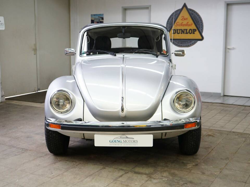 Immagine 4/31 di Volkswagen Käfer 1303 LS (1979)