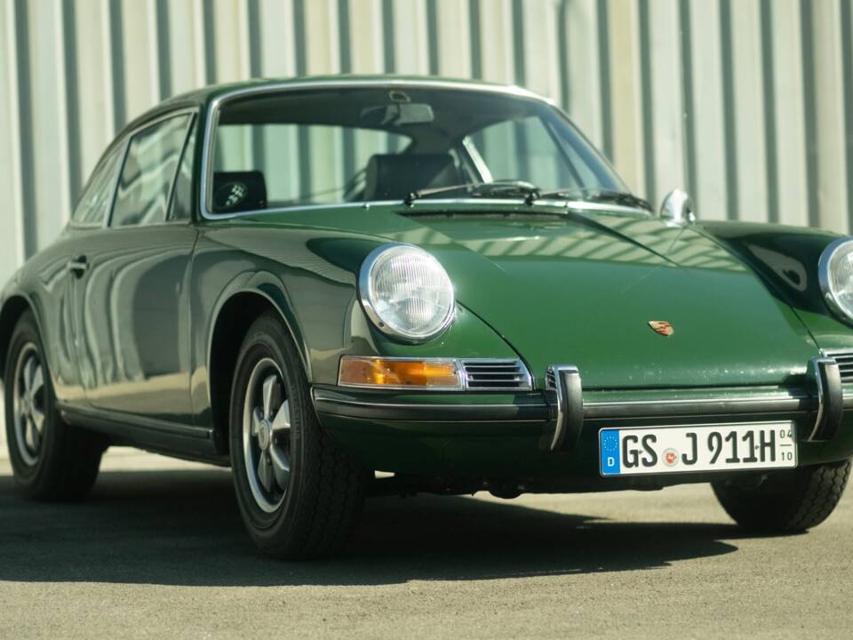 Immagine 1/154 di Porsche 911 2.2 T (1970)