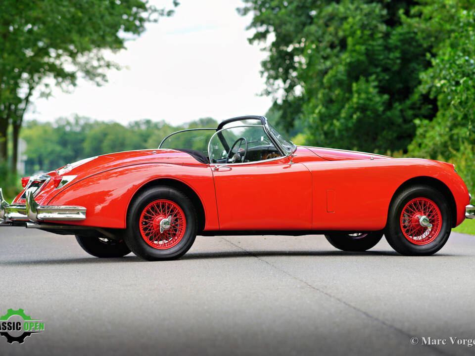 Afbeelding 24/50 van Jaguar XK 150 OTS (1958)