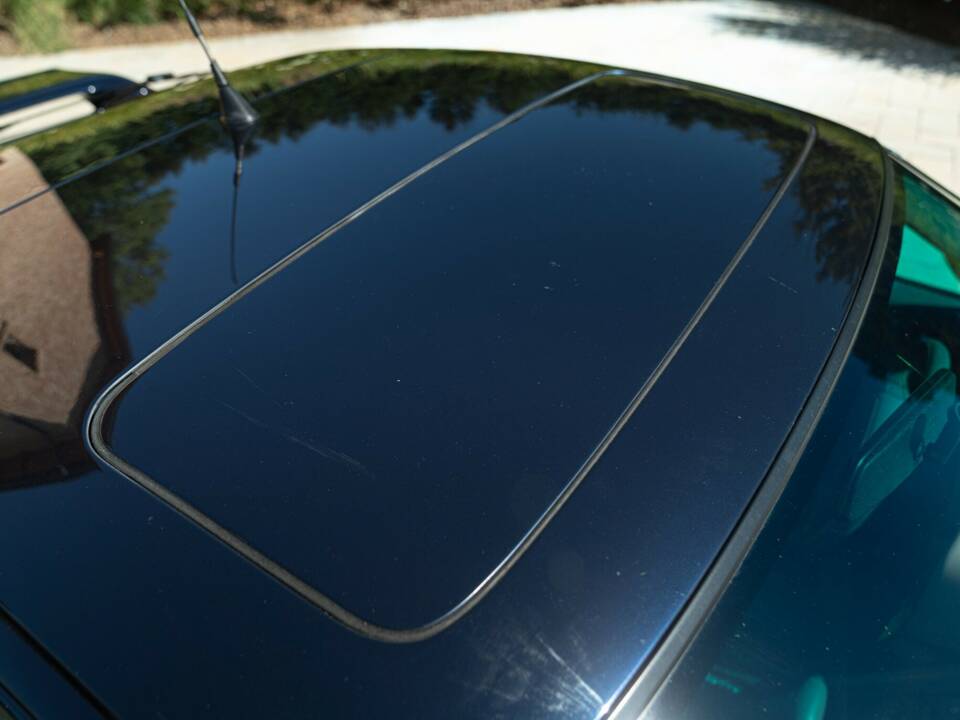 Afbeelding 34/50 van Porsche 928 GTS (1992)