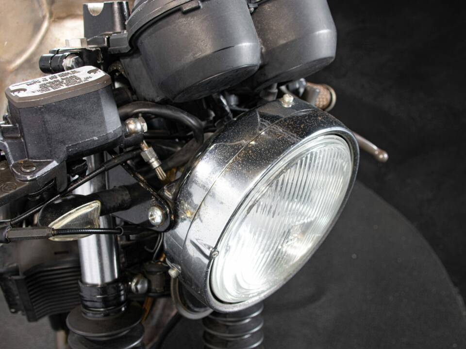 Image 35/48 of Honda CB 500E (1999)