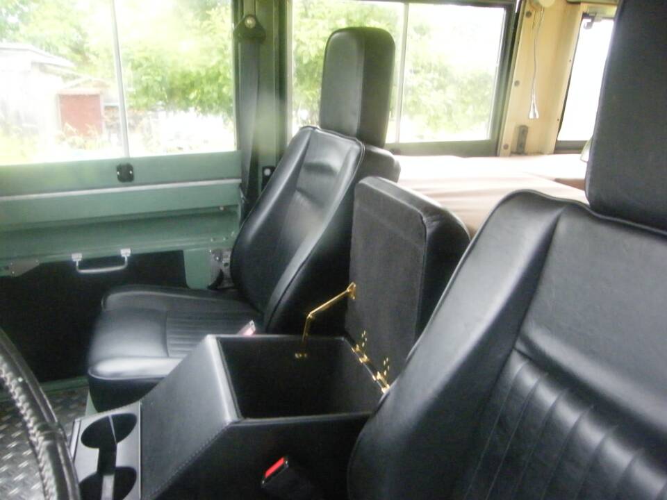 Afbeelding 35/94 van Land Rover 109 (1966)