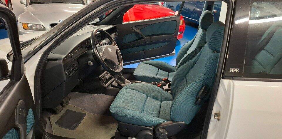 Image 24/49 of Lancia DELTA HPE 2.0 16V TURBO 3 (1997)