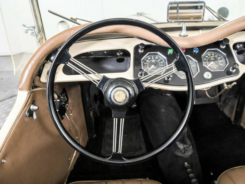Bild 8/50 von MG TF (1954)