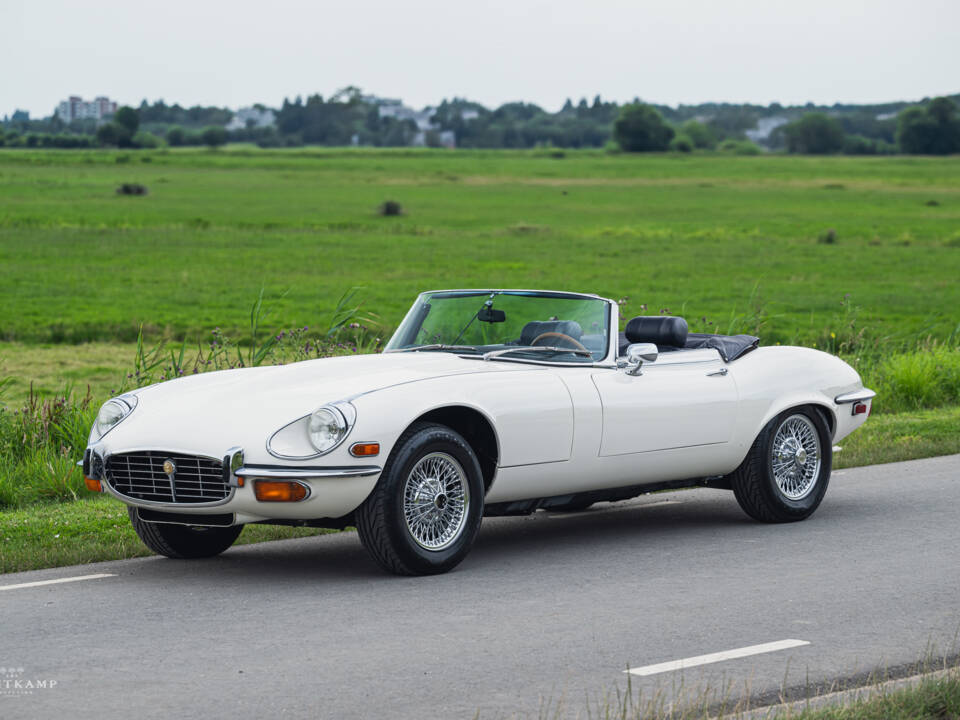 Image 3/20 de Jaguar Type E V12 (1972)