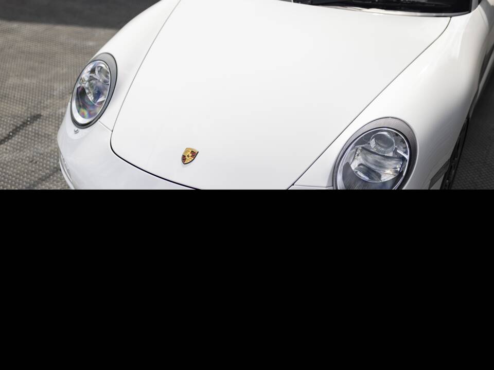 Immagine 14/25 di Porsche 911 Carrera GTS (2011)