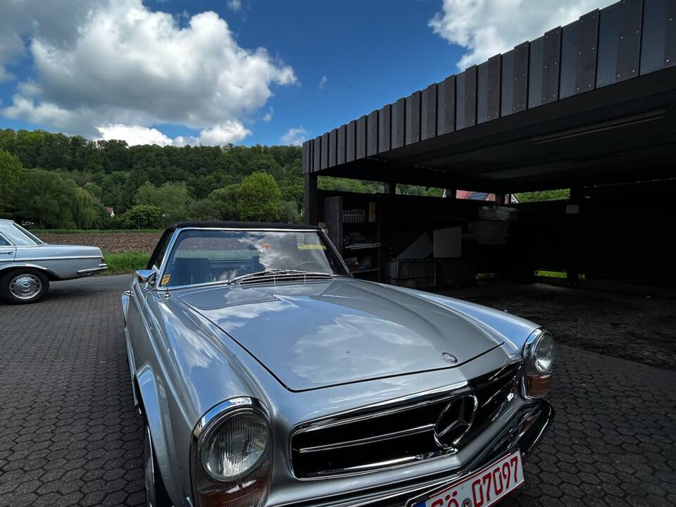 Imagen 1/5 de Mercedes-Benz 230 SL (1967)