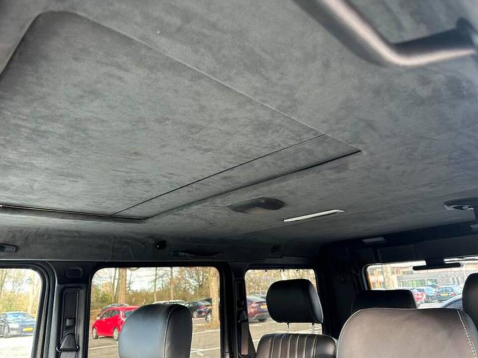 Imagen 10/48 de Mercedes-Benz G 55 AMG Kompressor (LWB) (2009)