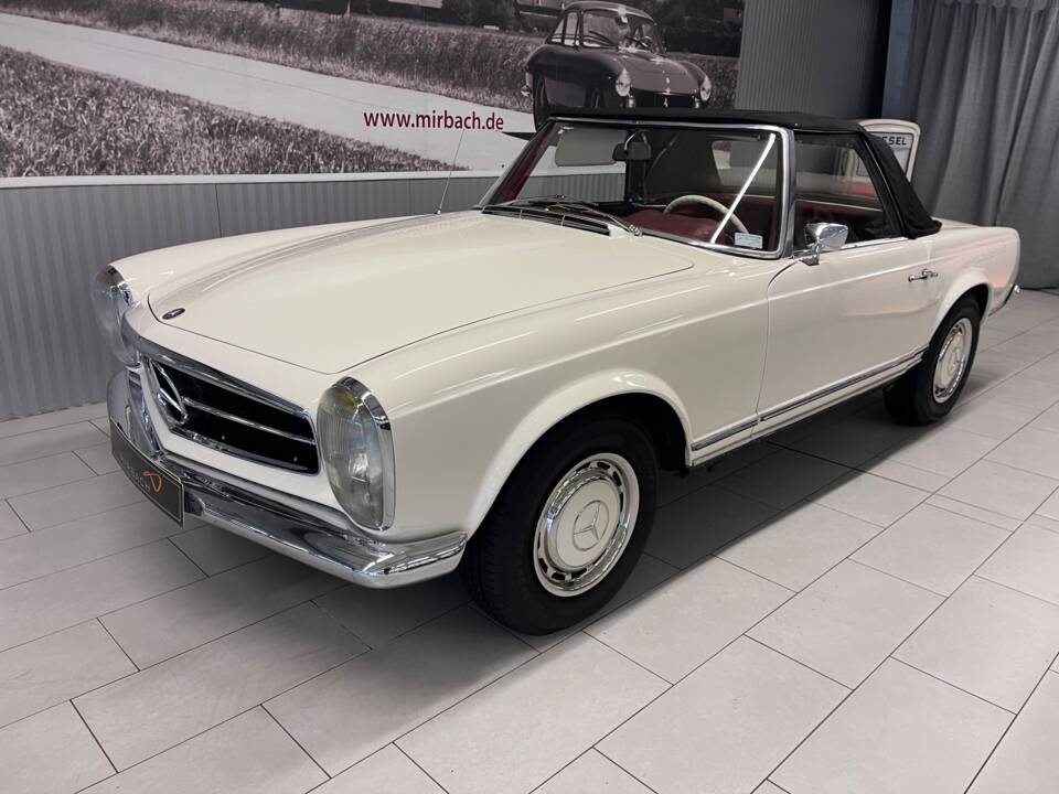 Immagine 5/19 di Mercedes-Benz 280 SL (1968)