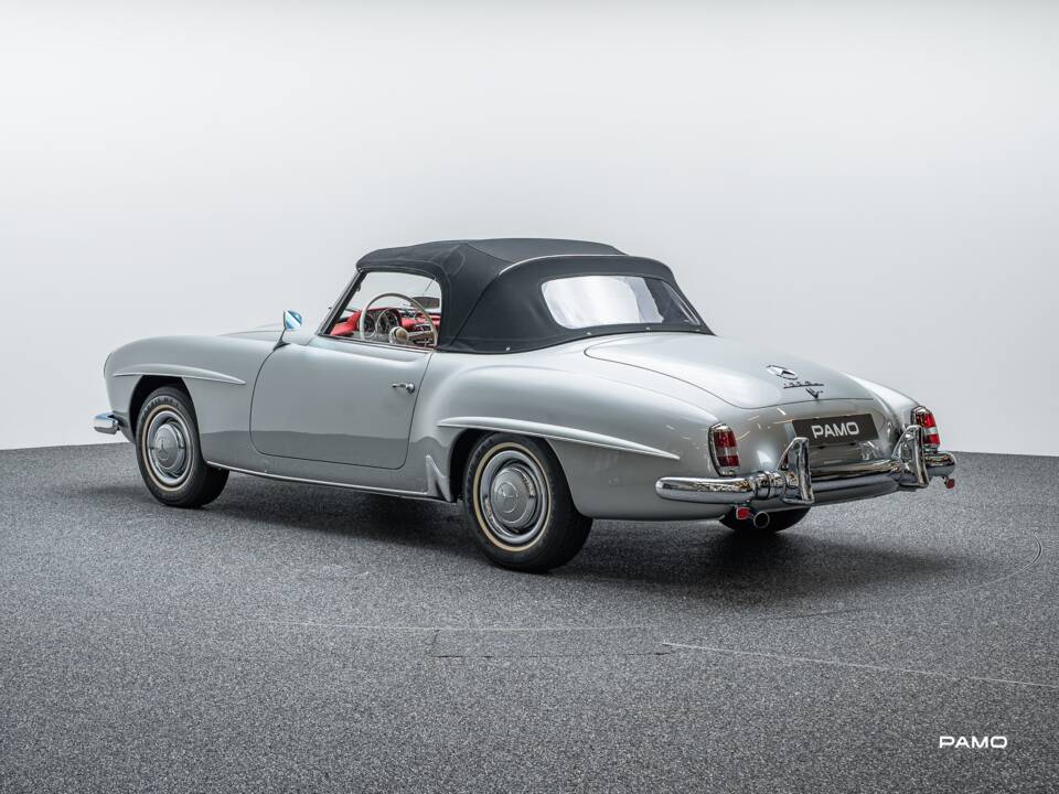 Image 5/44 of Mercedes-Benz 190 SL (1957)