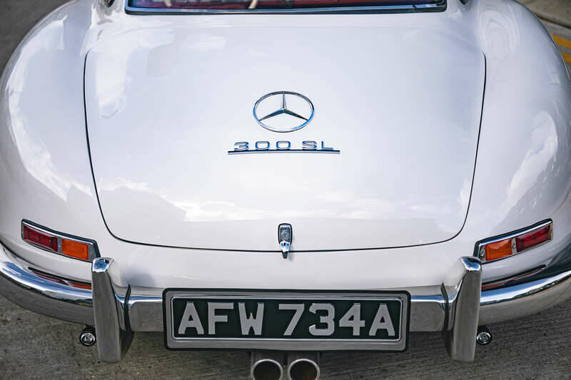 Image 20/45 of Mercedes-Benz 300 SL &quot;Gullwing&quot; (1963)