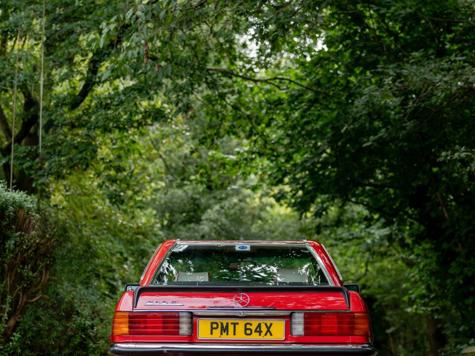 Image 20/25 of Mercedes-Benz 280 SL (1981)