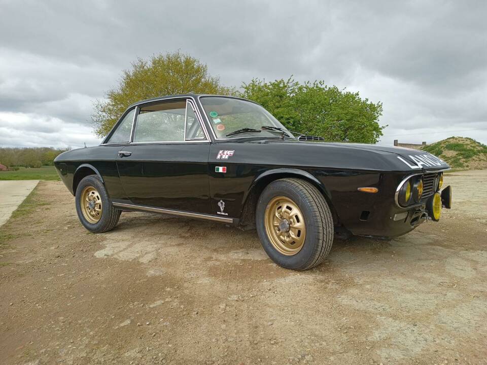 Image 5/21 de Lancia Fulvia Coupe (1973)